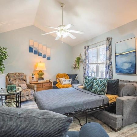 Sasquatch Lodge E Sleeps 13 แกตลิงเบิร์ก ภายนอก รูปภาพ