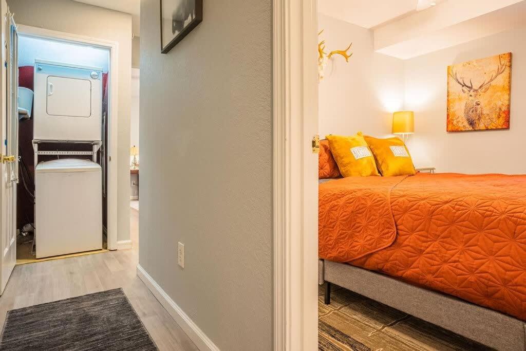 Sasquatch Lodge E Sleeps 13 แกตลิงเบิร์ก ภายนอก รูปภาพ