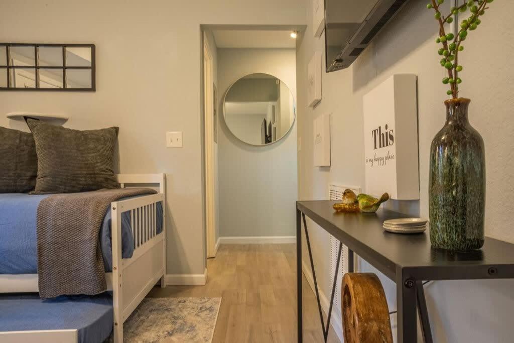 Sasquatch Lodge E Sleeps 13 แกตลิงเบิร์ก ภายนอก รูปภาพ